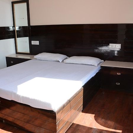 Hotel Basant Shimla Luaran gambar